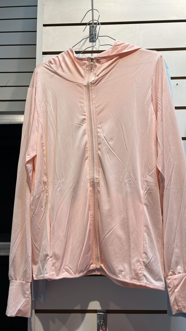 5c0c40ec-3ccc-4475-85bc-e207319cf759 Campera deportiva dama