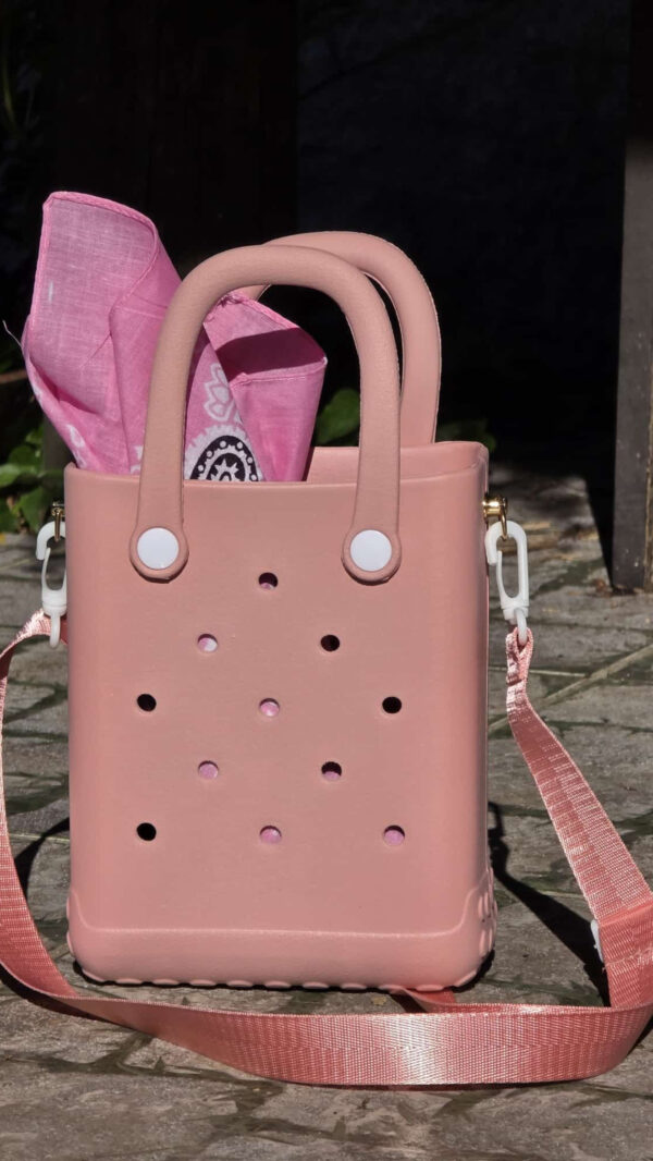 0C34BC51-6898-40F4-9E3F-CE4474E6F6A3 Bolso de Goma para Playa