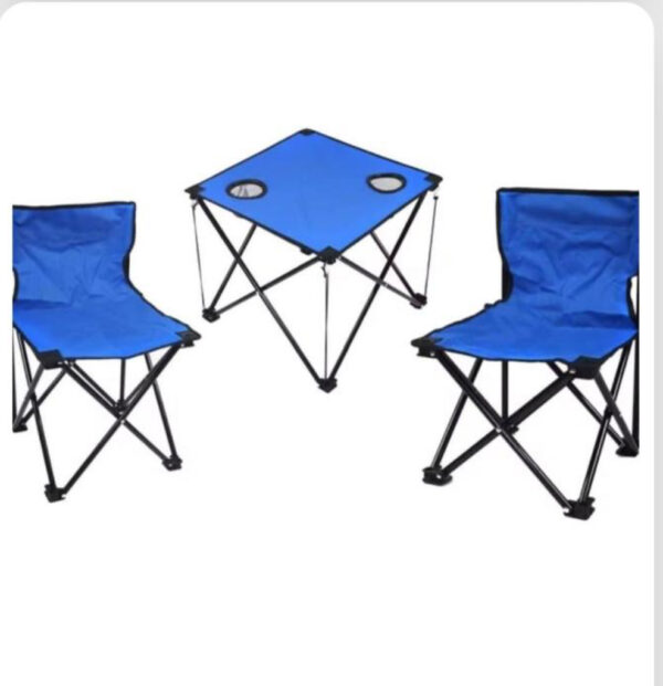 Mesa + 4 sillas plegables