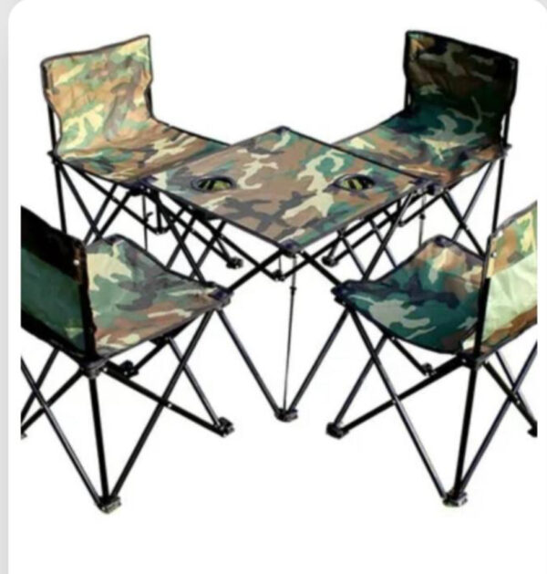 Mesa + 4 sillas plegables